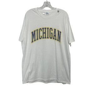 University of Michigan Wolverines Tshirt Mens Large White New Port & Company